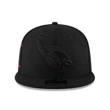 Load image into Gallery viewer, New Era Arizona Cardinals Black 2018 NFL Sideline Color Rush Official 9FIFTY Snapback Adjustable Hat